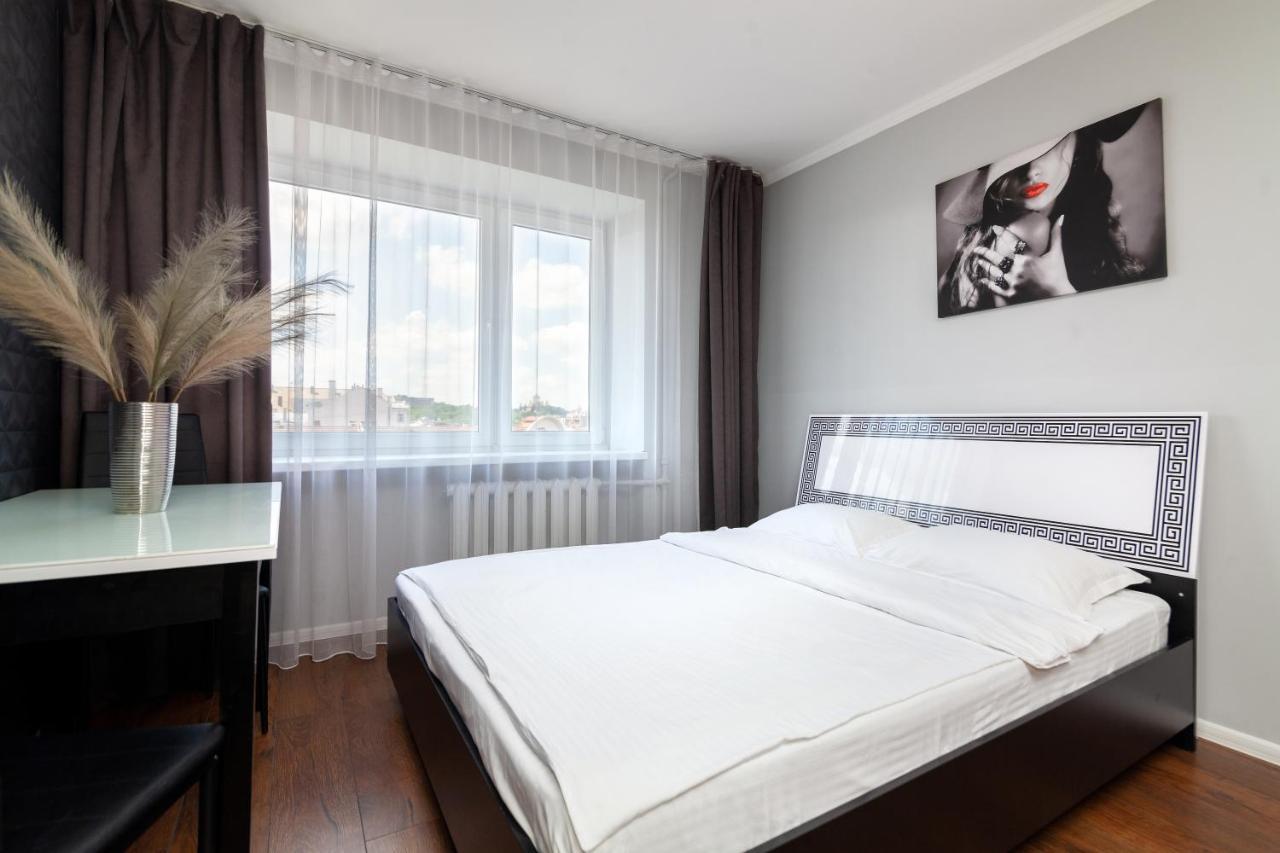 Leogrand Apartments On Svobody 리비프 외부 사진