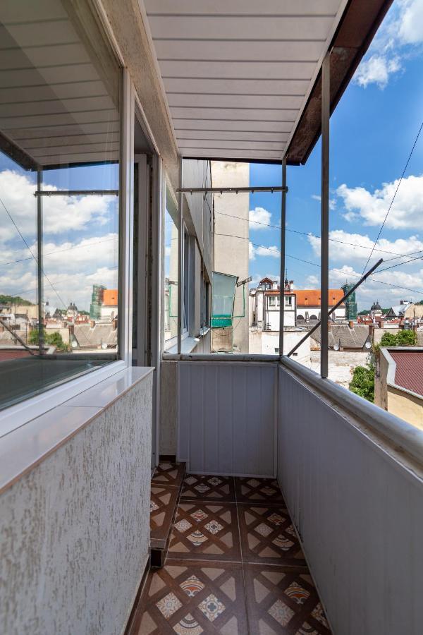 Leogrand Apartments On Svobody 리비프 외부 사진