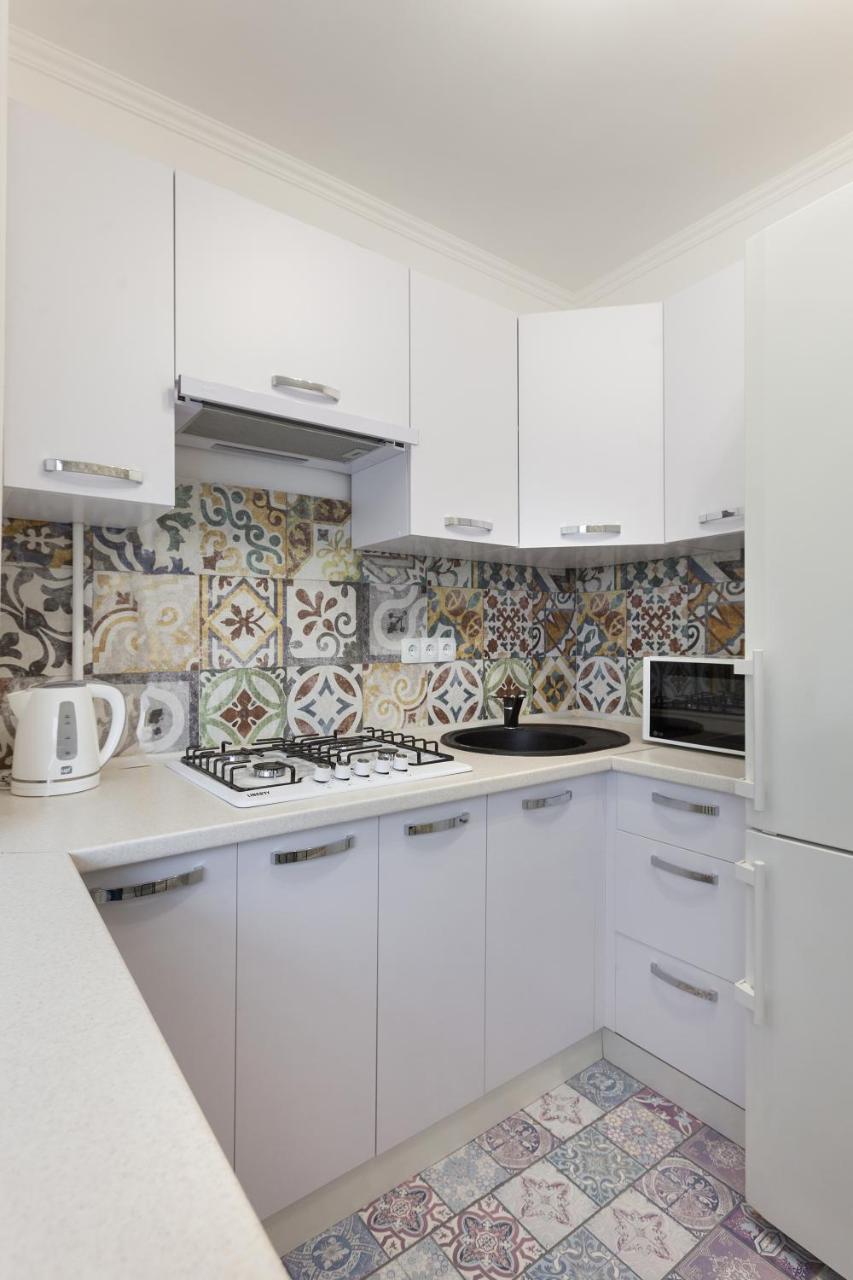 Leogrand Apartments On Svobody 리비프 외부 사진